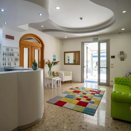 Eraclea מלון 3*