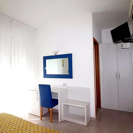 Eraclea Отель Лидо-ди-Езоло